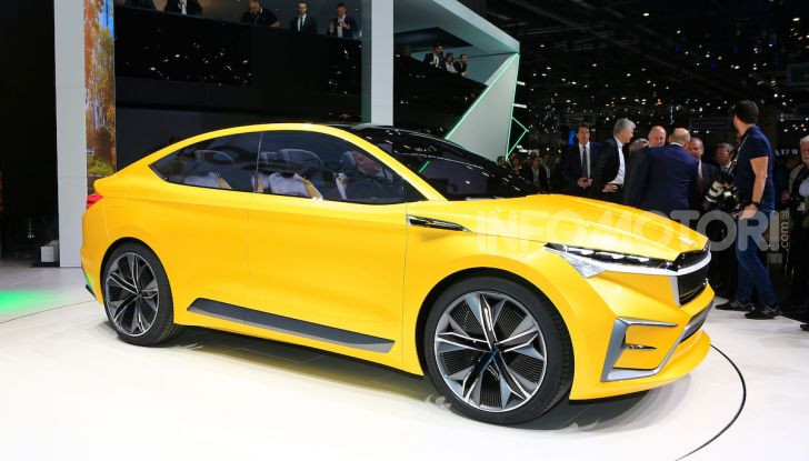 Skoda Vision iV: a Ginevra arriva l’auto elettrica del futuro - Foto 2 di 35
