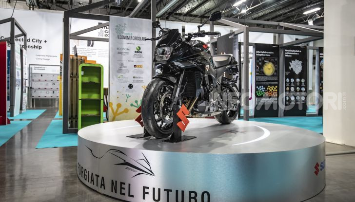 Suzuki Katana protagonista della mostra “Smart City: People, Technology & Materials” - Foto 1 di 10