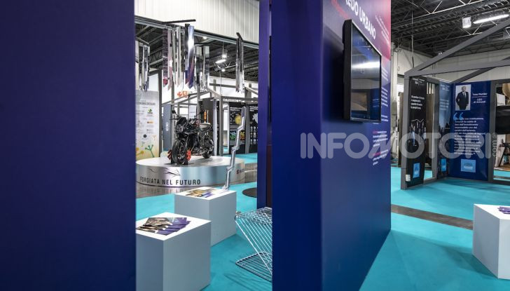 Suzuki Katana protagonista della mostra “Smart City: People, Technology & Materials” - Foto 5 di 10