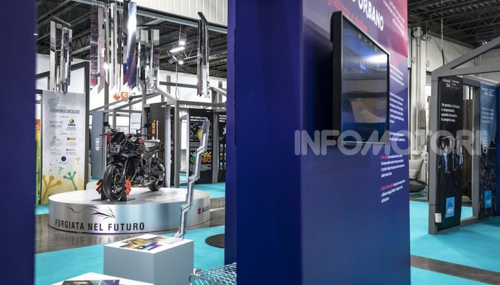 Suzuki Katana protagonista della mostra “Smart City: People, Technology & Materials” - Foto 6 di 10