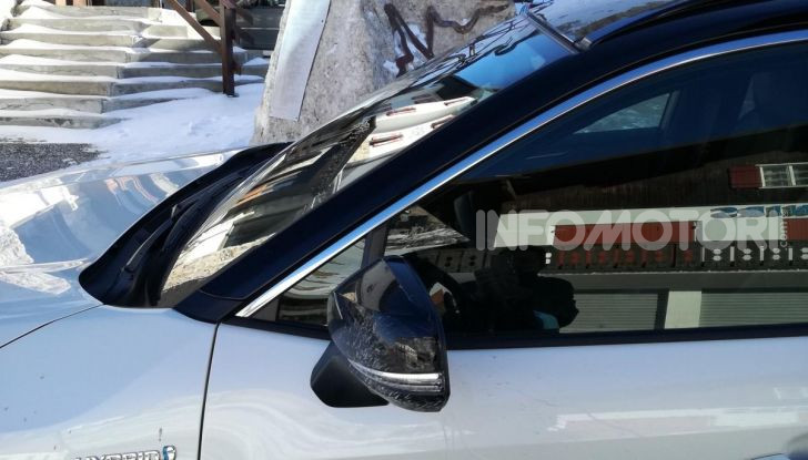 Toyota RAV4 2022: il SUV giapponese si aggiorna, ecco tutte le novità - Foto 4 di 26