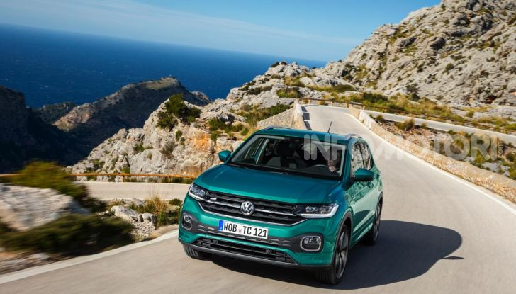 [VIDEO] Prova Volkswagen T-Cross: il crossover comodo per far viaggiare il mercato - Foto 20 di 35