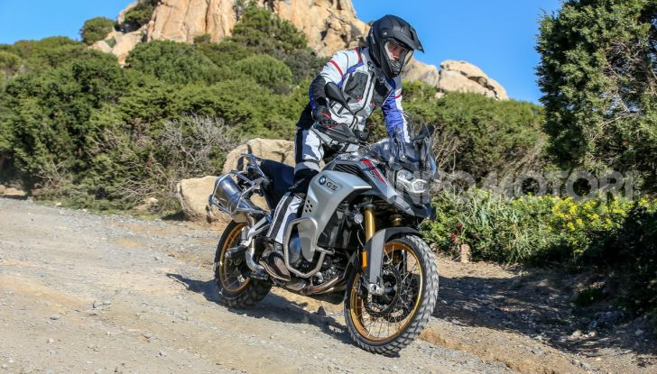 BMW F850 GS Adventure: prezzo, prova e caratteristiche del modello 2019 - Foto 40 di 74
