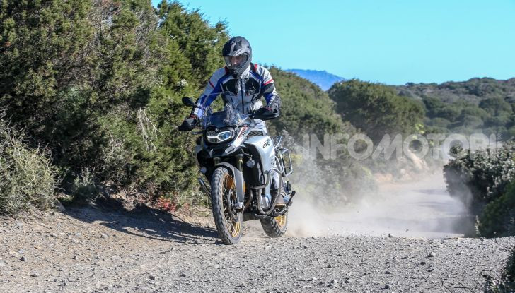 BMW F850 GS Adventure: prezzo, prova e caratteristiche del modello 2019 - Foto 53 di 74