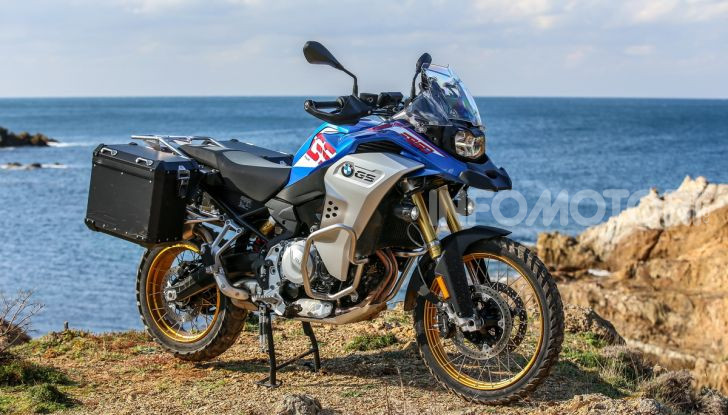 BMW F850 GS Adventure: prezzo, prova e caratteristiche del modello 2019 - Foto 16 di 74