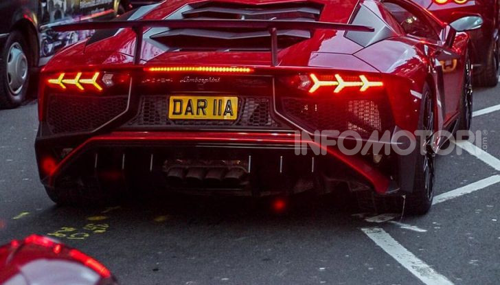 La Lamborghini Aventador SV di una ragazza russa con 2 milioni di Swarovski - Foto 5 di 5