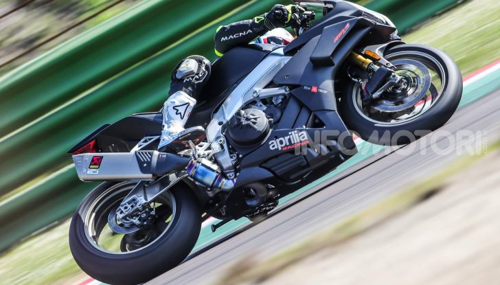 Aprilia RSV4 X che successo: già sold out tutti i modelli messi in vendita - Foto 3 di 65
