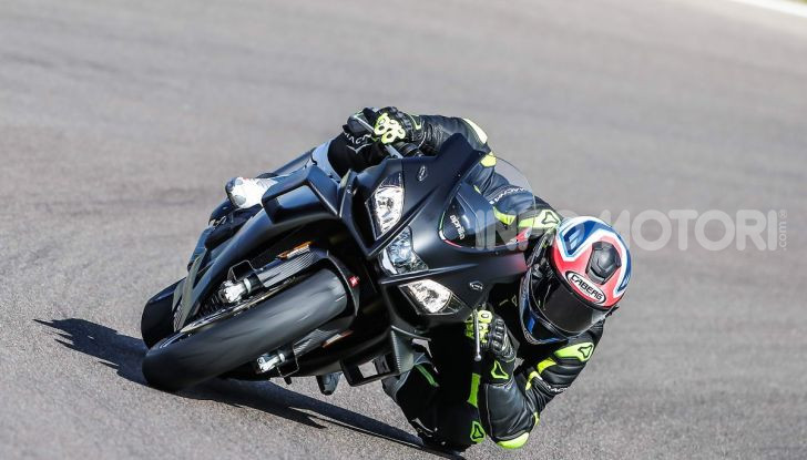 Aprilia RSV4 X che successo: già sold out tutti i modelli messi in vendita - Foto 8 di 65