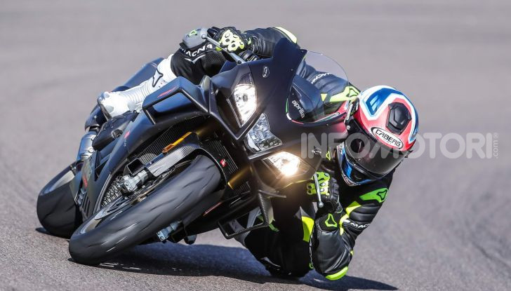 Aprilia RSV4 X che successo: già sold out tutti i modelli messi in vendita - Foto 18 di 65