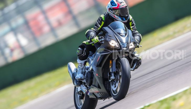 Aprilia RSV4 X che successo: già sold out tutti i modelli messi in vendita - Foto 23 di 65