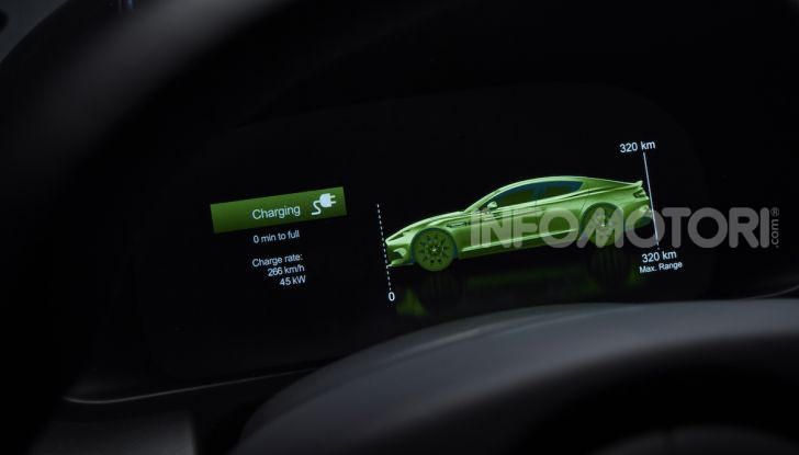 Nuova Aston Martin Rapide E presentata a Shanghai - Foto 9 di 11