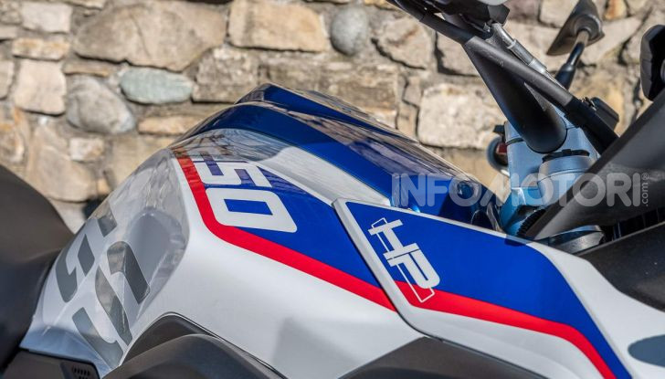 Prova BMW R 1250 GS 2019: la regina è ancora più nuova con lo ShiftCam - Foto 7 di 48