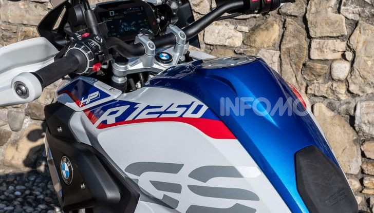 Prova BMW R 1250 GS 2019: la regina è ancora più nuova con lo ShiftCam - Foto 8 di 48