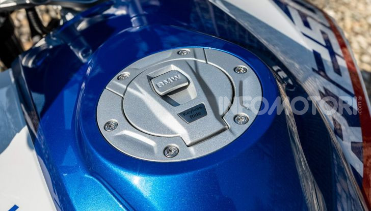 Prova BMW R 1250 GS 2019: la regina è ancora più nuova con lo ShiftCam - Foto 17 di 48