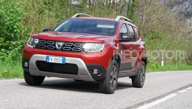 Prova video Dacia Duster Techroad: il SUV low cost “speciale” - Foto 6 di 61
