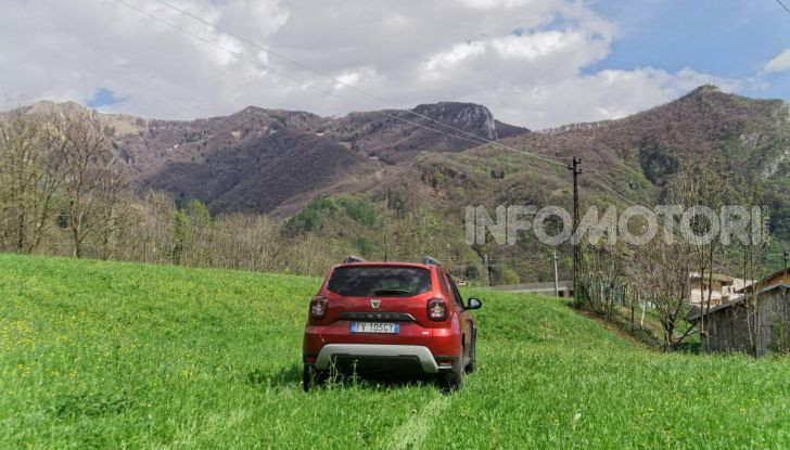 Prova video Dacia Duster Techroad: il SUV low cost “speciale” - Foto 26 di 61