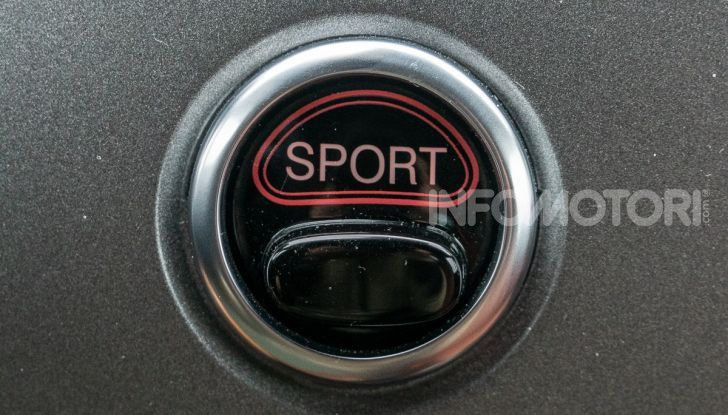 [VIDEO] Prova Abarth 595 Turismo: potenza e stile per la piccola sportiva italiana - Foto 18 di 41