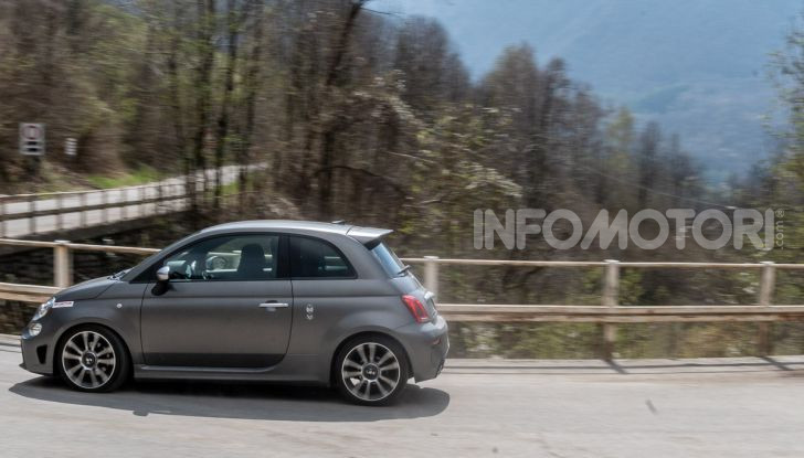 [VIDEO] Prova Abarth 595 Turismo: potenza e stile per la piccola sportiva italiana - Foto 32 di 41