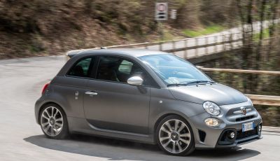 [VIDEO] Prova Abarth 595 Turismo: potenza e stile per la piccola sportiva italiana