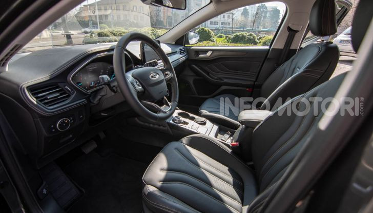 Prova Ford Focus SW Vignale 1.0 EcoBoost 125 cv: esperienza Ford all’ennesima potenza - Foto 30 di 41