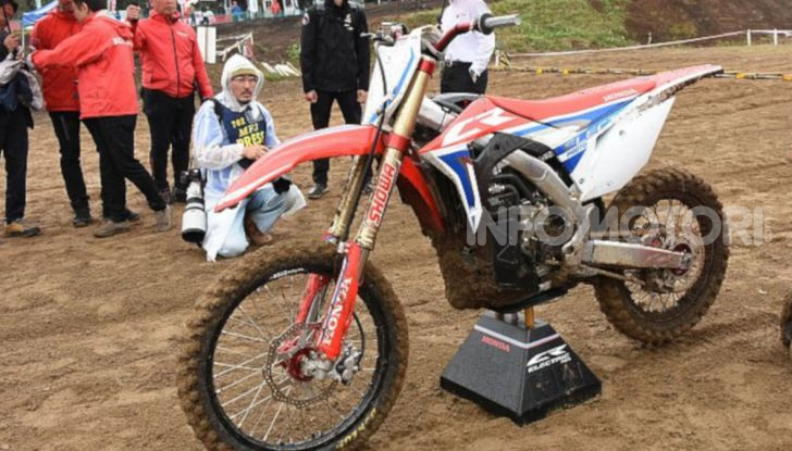 Honda CR Electric: la piccola dalle ruote tassellate ma senza emissioni - Foto 1 di 6