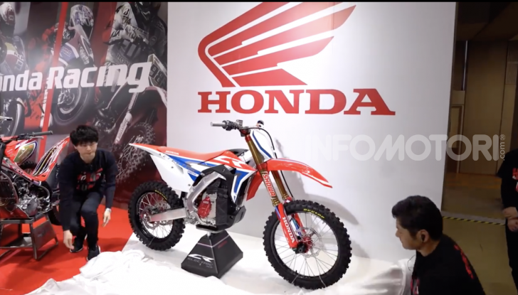 Honda CR Electric: la piccola dalle ruote tassellate ma senza emissioni - Foto 2 di 6