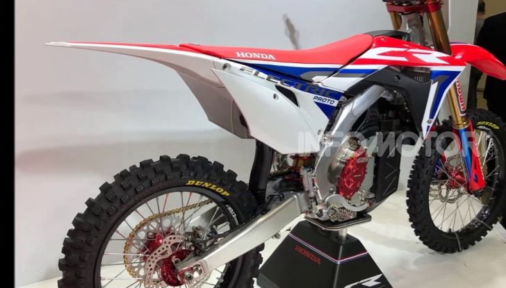 Honda CR Electric: la piccola dalle ruote tassellate ma senza emissioni - Foto 3 di 6