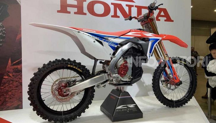 Honda CR Electric: la piccola dalle ruote tassellate ma senza emissioni - Foto 4 di 6