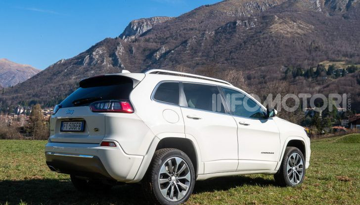 Jeep Cherokee Overland, 2.2 MJT 4X4 la prova di un’icona americana - Foto 1 di 51