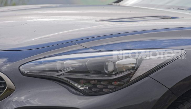 Prova KIA Stinger GT: 370CV per entrare nel mercato premium - Foto 2 di 56