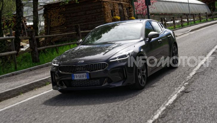 Prova KIA Stinger GT: 370CV per entrare nel mercato premium - Foto 51 di 56