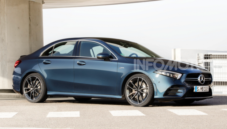 Mercedes A35 AMG Sedan: prestazioni, motore, tecnologia - Foto 3 di 6