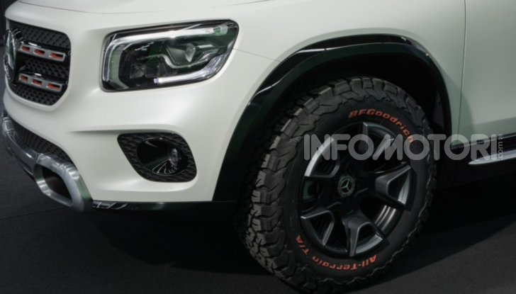 Mercedes Concept GLB: debutta il nuovo SUV compatto tedesco - Foto 2 di 18