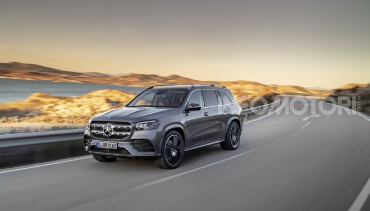 Mercedes GLS 2019: il nuovo SUV ammiraglio della casa tedesca - Foto 1 di 70