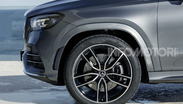 Mercedes GLS 2019: il nuovo SUV ammiraglio della casa tedesca - Foto 20 di 70
