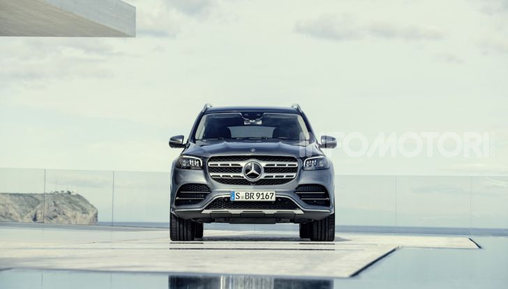 Mercedes GLS 2019: il nuovo SUV ammiraglio della casa tedesca - Foto 23 di 70