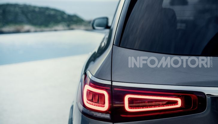 Mercedes GLS 2019: il nuovo SUV ammiraglio della casa tedesca - Foto 28 di 70