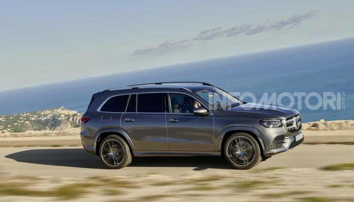 Mercedes GLS 2019: il nuovo SUV ammiraglio della casa tedesca - Foto 30 di 70