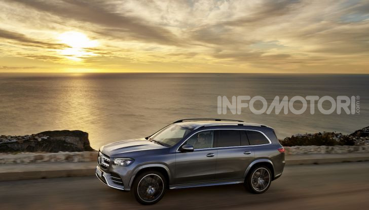 Mercedes GLS 2019: il nuovo SUV ammiraglio della casa tedesca - Foto 33 di 70