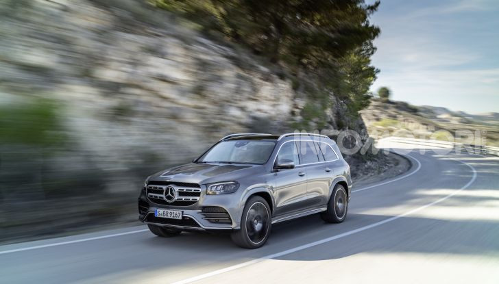 Mercedes GLS 2019: il nuovo SUV ammiraglio della casa tedesca - Foto 3 di 70