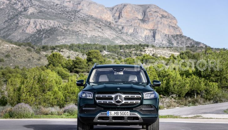 Mercedes GLS 2019: il nuovo SUV ammiraglio della casa tedesca - Foto 52 di 70