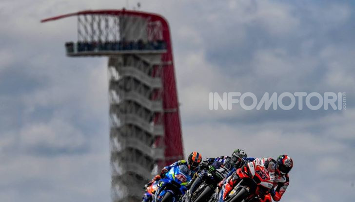 MotoGP 2019, Austin. Trionfa Rins davanti a Rossi e Miller. Cade Marquez - Foto 6 di 12