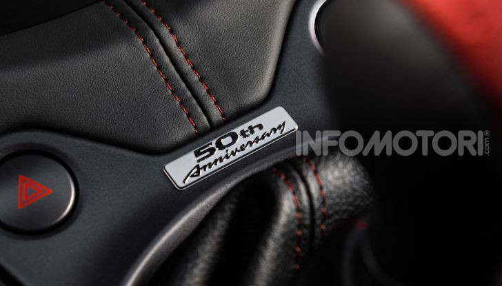 Nissan 370Z 50th Anniversary svelata al Salone dell’Auto di New York - Foto 5 di 29