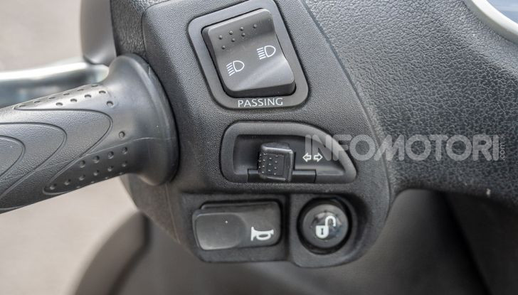 Prova Piaggio Medley 150 SE: commuter urbano Made in Italy - Foto 14 di 47