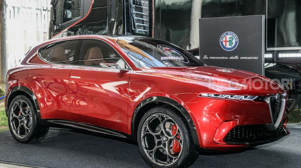 Alfa Romeo Tonale: motori, tecnologia e data di arrivo