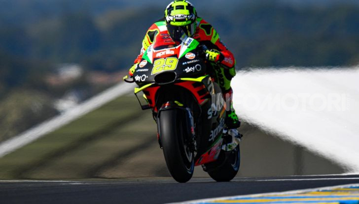 MotoGP 2019 GP di Francia a Le Mans, qualifiche: Marc Marquez svetta sotto la pioggia davanti alle Ducati ufficiali, Rossi quinto - Foto 17 di 19