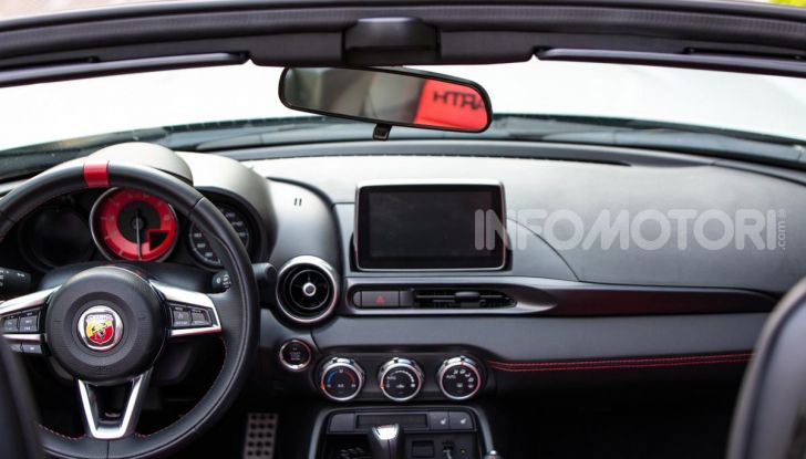 [VIDEO] Prova Abarth 124 Spider 70°Anniversario: 170CV di stile sportivo - Foto 27 di 35
