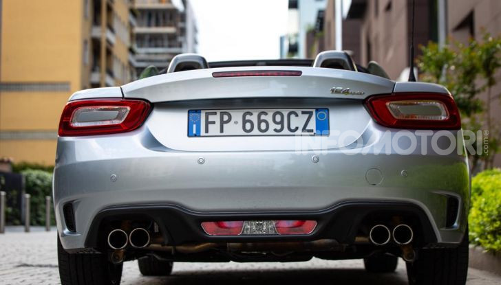 [VIDEO] Prova Abarth 124 Spider 70°Anniversario: 170CV di stile sportivo - Foto 18 di 35