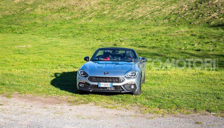 [VIDEO] Prova Abarth 124 Spider 70°Anniversario: 170CV di stile sportivo - Foto 14 di 35