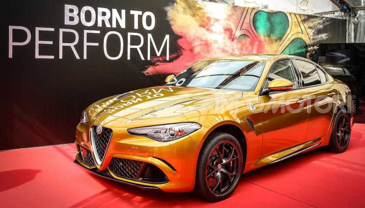 Un’Alfa Romeo Giulia Quadrifoglio d’oro per celebrare la Mille Miglia 2019 - Foto 1 di 8
